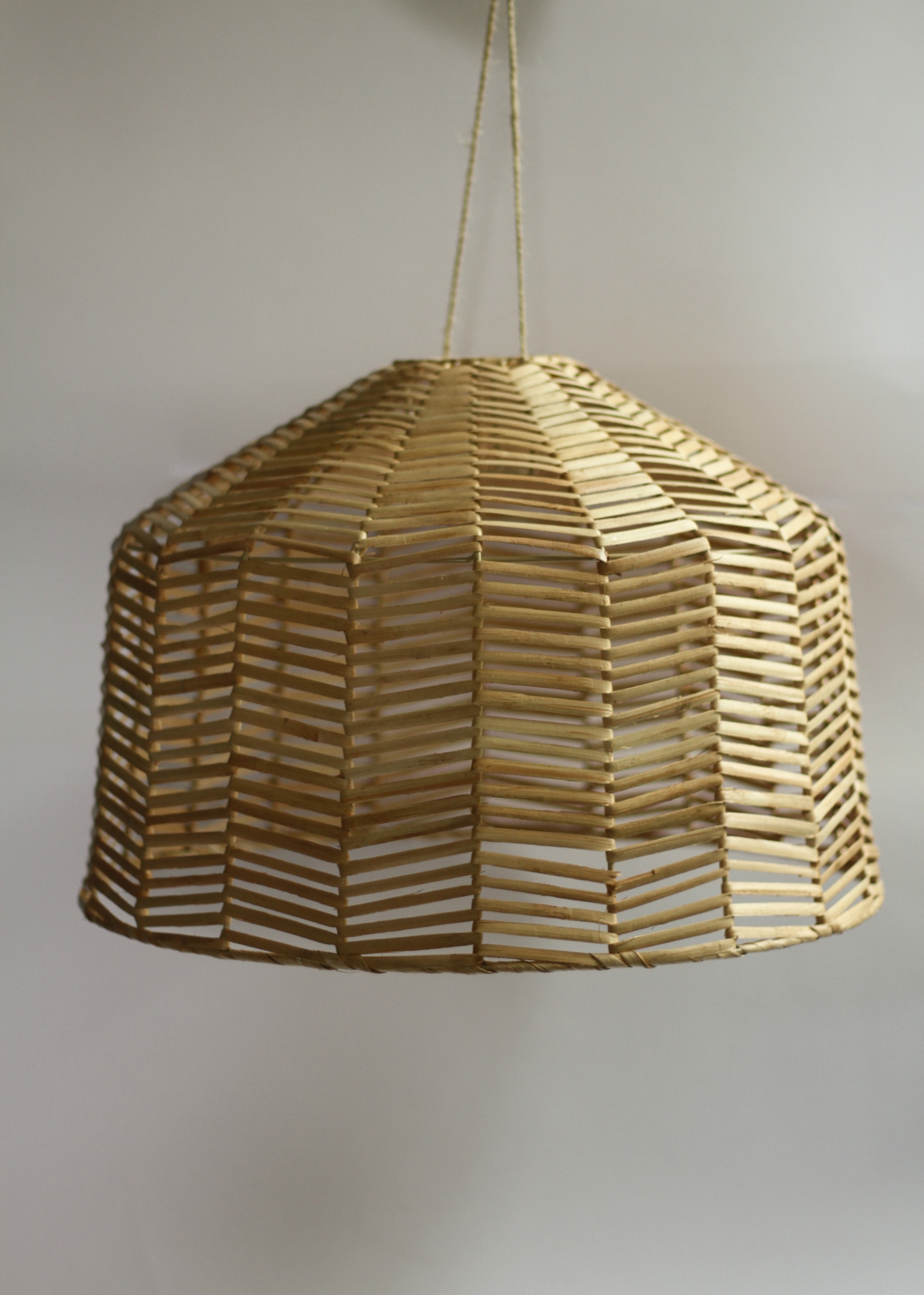 Rattan függőlámpaernyő - 30 cm magas