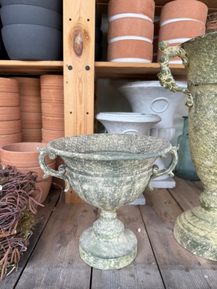 Talpas kaspó - fém - 24 cm