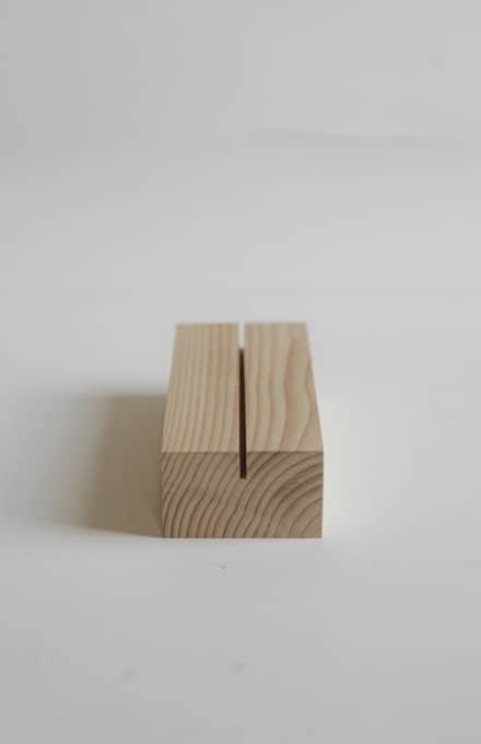 Fa kártyatartó - natúr - 9 cm (papírhoz)